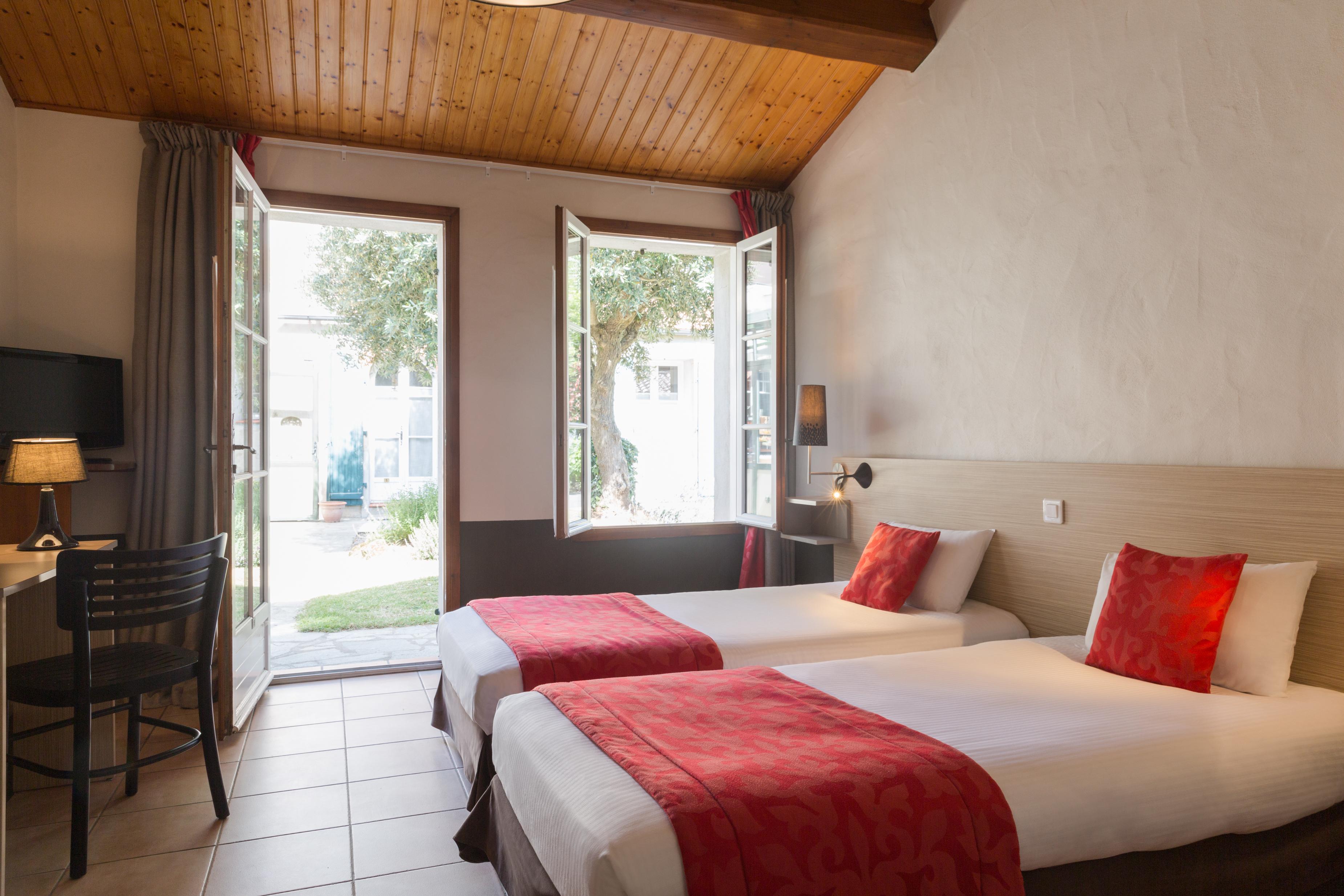 Domaine Le Martinet, The Originals Relais Hotel Bouin  Exterior foto