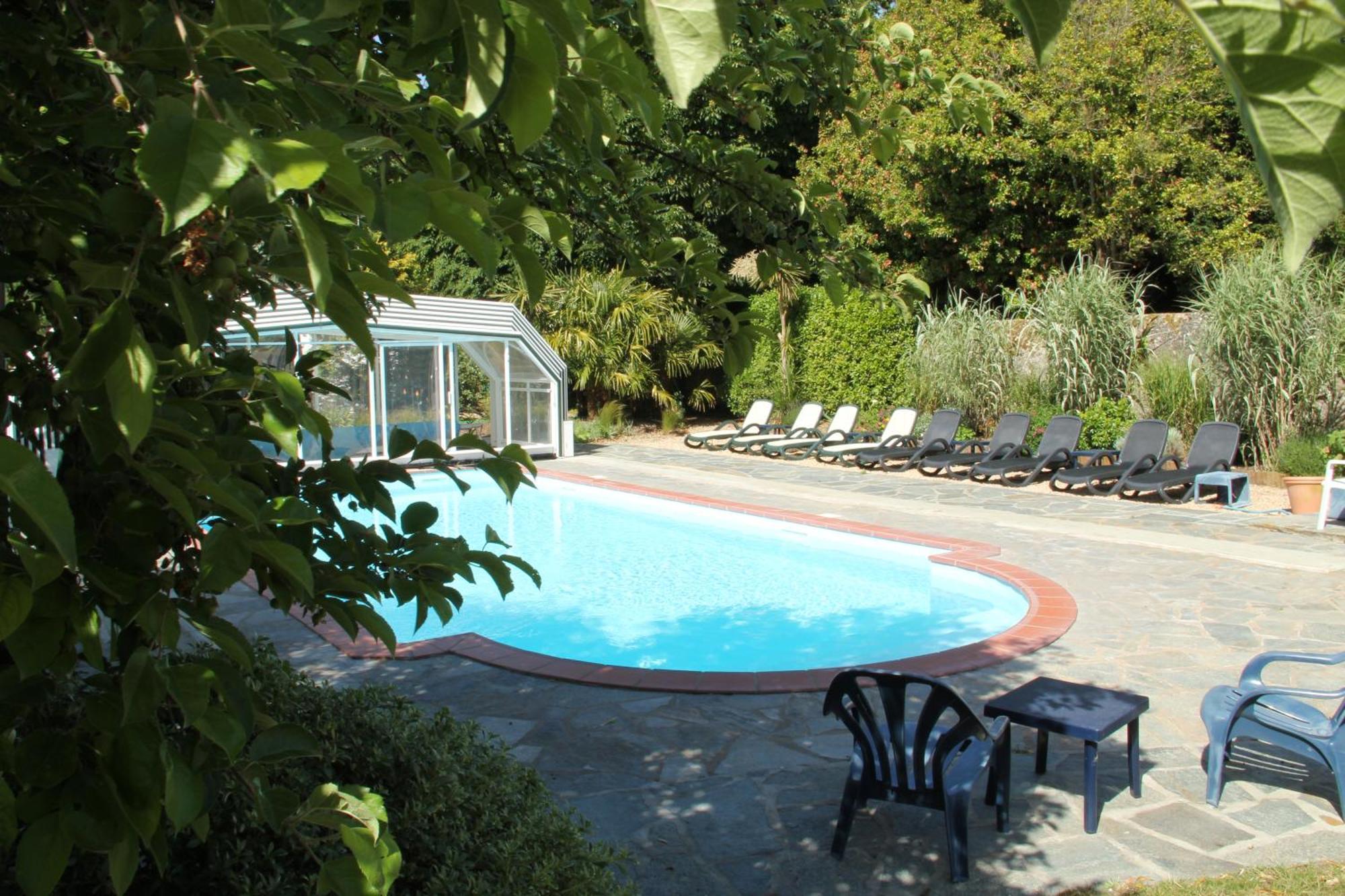 Domaine Le Martinet, The Originals Relais Hotel Bouin  Exterior foto