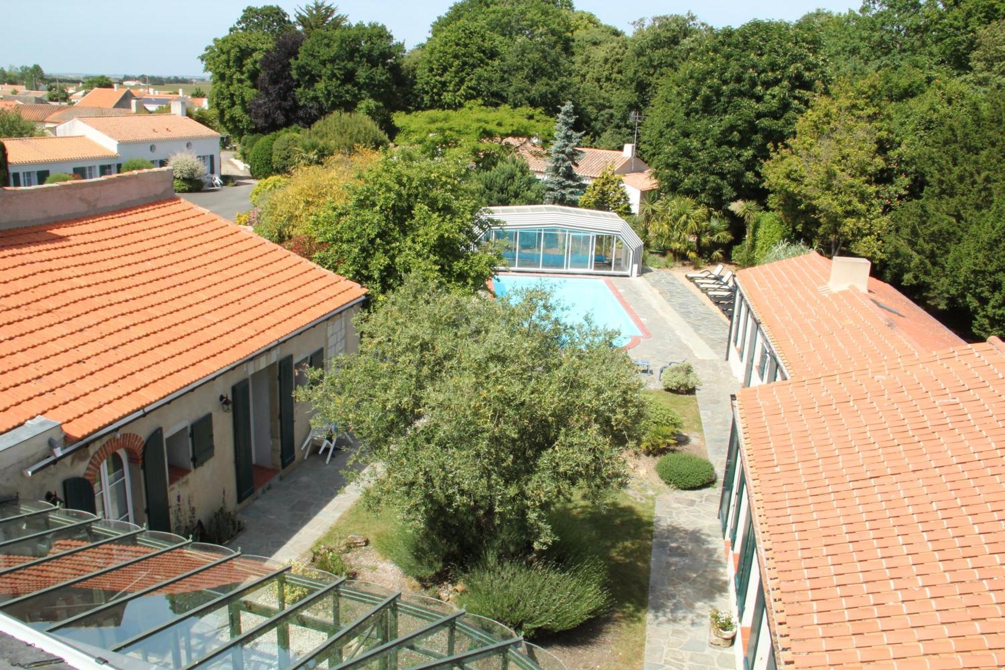 Domaine Le Martinet, The Originals Relais Hotel Bouin  Exterior foto
