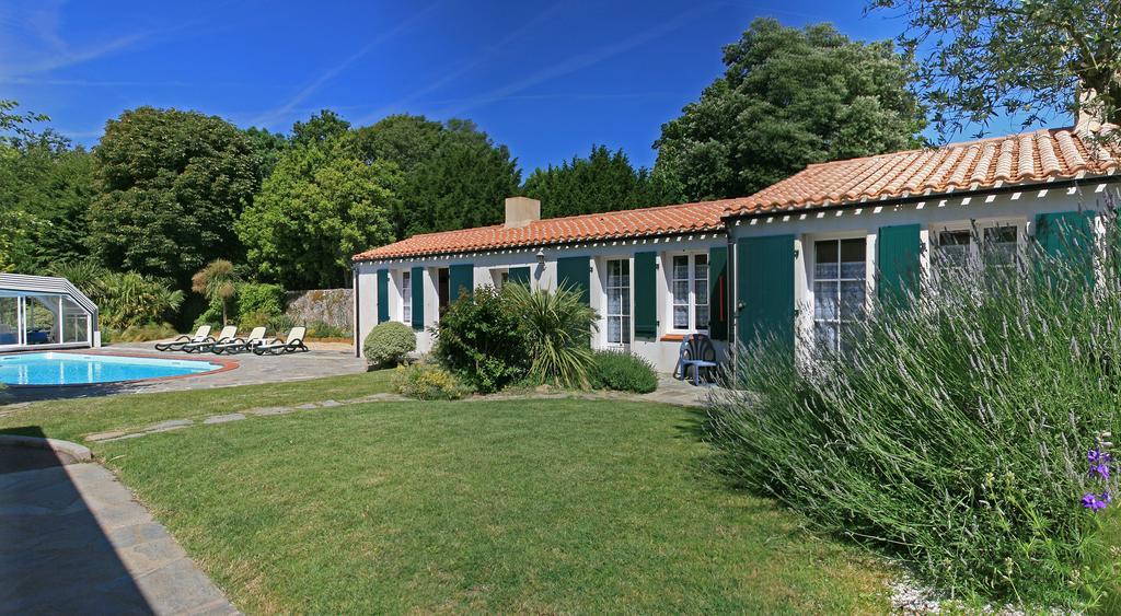 Domaine Le Martinet, The Originals Relais Hotel Bouin  Exterior foto